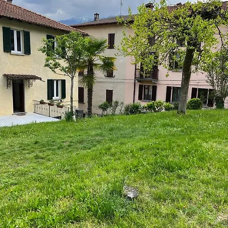 Casa Dilma Сasa de vacaciones Lenno